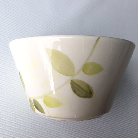 Matceramica Portugal Deep Bowl Soup Cereal Salad White Green Plant Leaf Pattern - Picture 1 of 11
